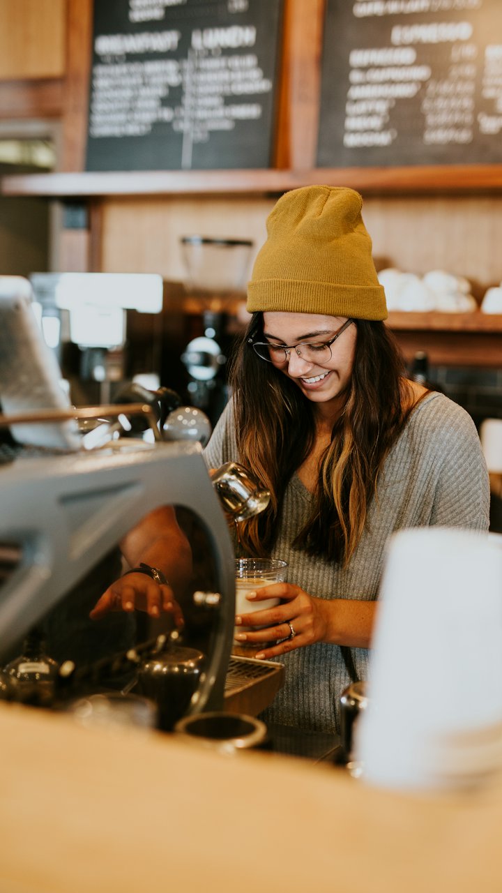 Coffee shop story: a barista at work